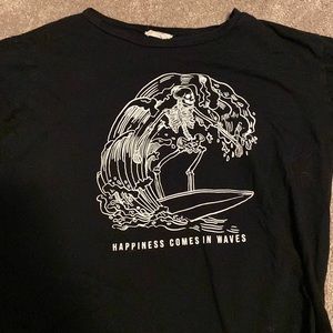 Happiness comes in waves tee